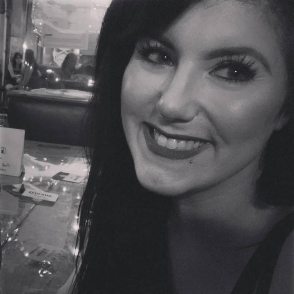 Meet your Posher, Jessica